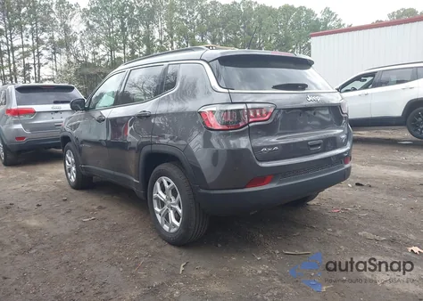 2024 Jeep Compass Latitude 4X4 from USA, damaged, VIN 3C4NJDBN5RT138796